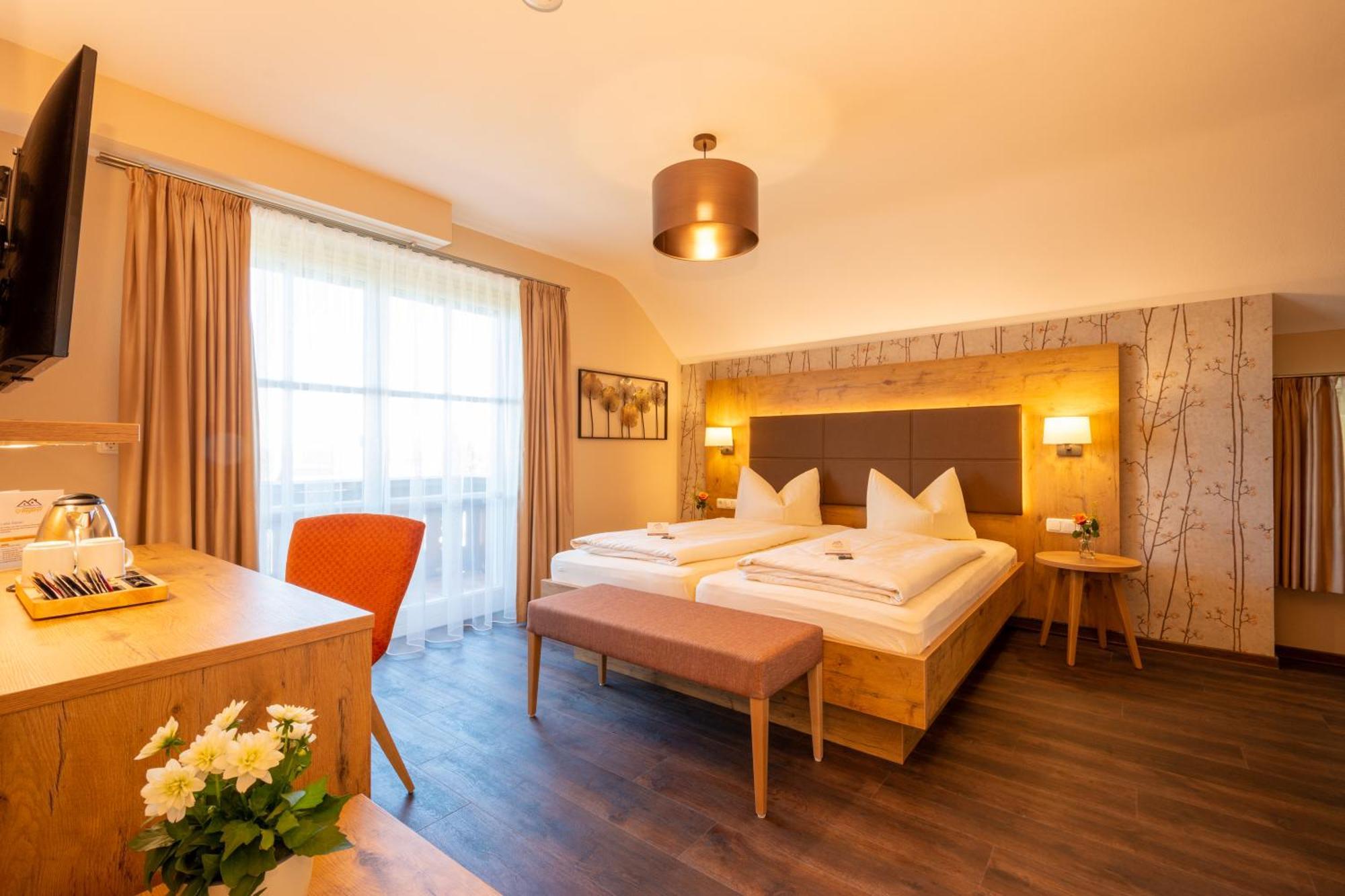 מורנאו אם סטאפלסי Boutique Hotel Angerer מראה חיצוני תמונה